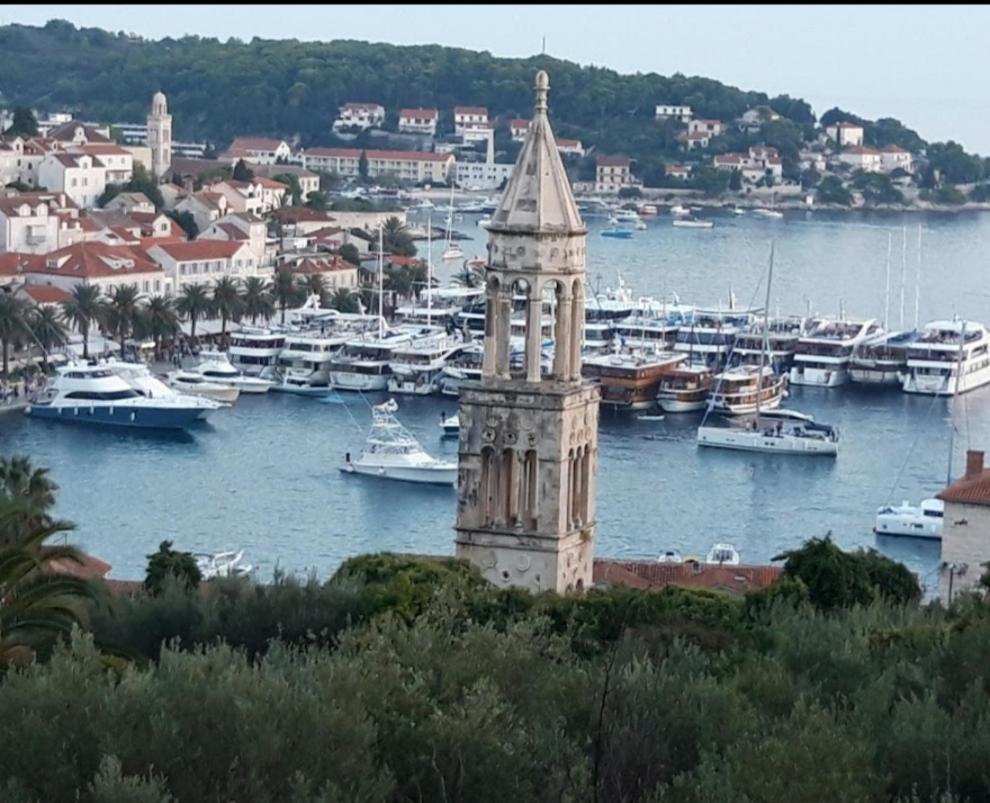 Barko Apartment And Rooms Hvar Town Exterior photo